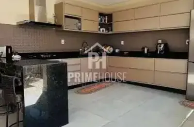 Vende-se casa residencial júlio de campos, varzea grande/mt