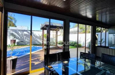 Vende-se casa alto padrão com escritório completo – diamantino/mt