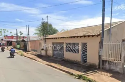 Vende-se Casa no Residencial Julio Domingos de Campos, Varzea Grande