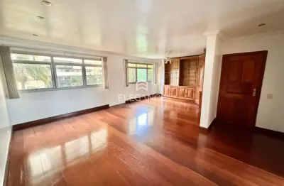 Elegance imóveis vende apartamento amplo desocupado com 138m² com 3 dormitórios suíte closet, 1 vaga box garagem petrópolis porto alegre.