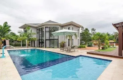 Casa em condomínio fechado com 4 quartos à venda na estrada rs 040 parada 83 km 27, 91, águas claras, viamão por r$ 2.579.000