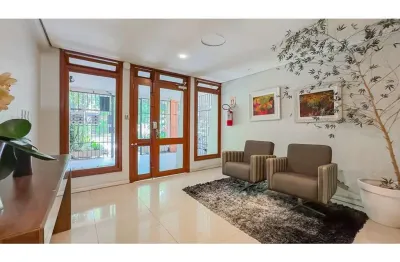 Cobertura à venda em porto alegre-rs, bairro higienópolis: 2 quartos, 2 banheiros, 2 vagas, 128,45m² de área!