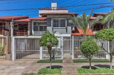 Casa à venda em porto alegre-rs, jardim lindóia: 5 quartos, 1 suíte, 3 banheiros, 5 vagas de garagem, 325m2.elegance imóveis.