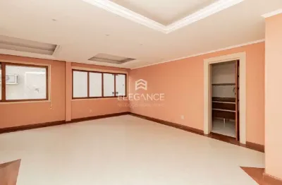 Lindo apartamento à venda em Petrópolis, Porto Alegre-RS: 3 quartos, 1 suíte, 3 banheiros, 1 vaga, 102m2 de área. Elegance Imóveis.