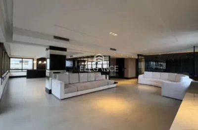 Luxuoso apartamento à venda em Três Figueiras, Porto Alegre-RS: 3 dormitórios, 3 suítes, 6 banheiros, 4 vagas de garagem, 248m2. Elegance Imóveis.
