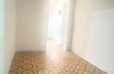 Casa comercial para locação em são paulo-sp na chácara mafalda: 6 salas, 1 banheiro, 4 vagas de garagem e 150m² de área.