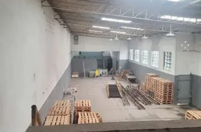 Galpão comercial de alto padrão no jardim colorado: 5 salas, 7 banheiros e 560m² de área em são paulo-sp!