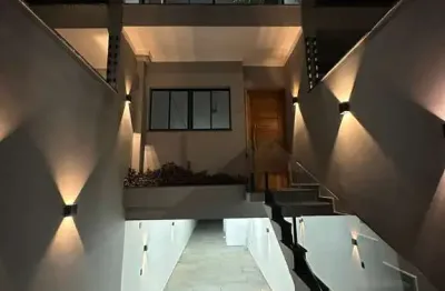 Casa à venda em são paulo-sp, artur alvim: 3 quartos, 3 suítes, 1 sala, 4 banheiros, 5 vagas, 160m²!