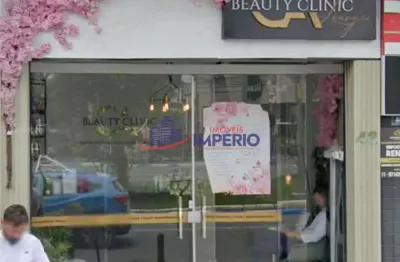 Sala comercial para alugar na Avenida Paulo Faccini, 48, Macedo, Guarulhos