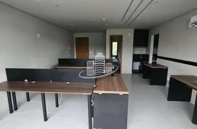 Sala comercial para alugar na Avenida Salgado Filho, 2120, Centro, Guarulhos