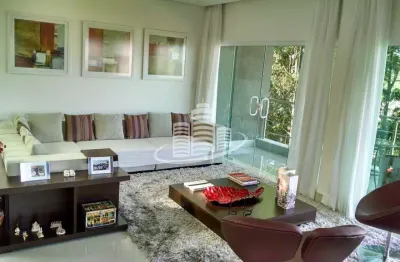 Sobrado com 6 quartos, Jardim Ibiratiba, São Paulo - R$ 4.49 mi, Cod: 14746