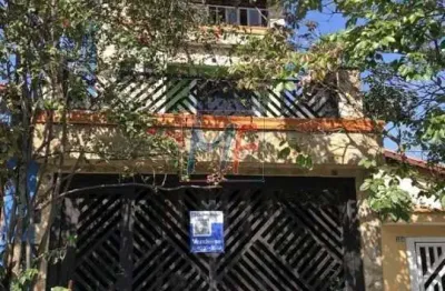 Lindo sobrado no planalto - sbc,  236 m²a.u., 3 andares,  3 quartos (1 suíte), edícula, sala, cozinha, quintal, varanda, 2 vagas. (ref: 16.239)