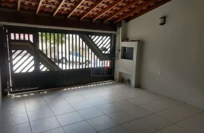 Excelente sobrado em sbc,  190 m² a.u., 3 quartos (1 suíte) , sala, cozinha, 3 banheiros, lavanderia, churrasqueira e 2 vagas. (ref: 16.242)