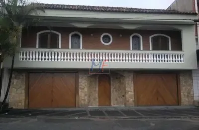Casa no jardim iva de 430 m² a.u.,  3 quartos (1 suíte), sala, cozinha, sótão, quintal, 5 vagas, churrasqueira e hidromassagem. ref 16.379