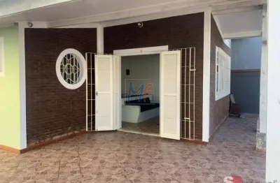 Excelente casa em caraguatatuba, 210m² a.u., 3 quartos (1 suíte),  sala, cozinha, banheiro, varanda, churrasqueira e 4 vagas. (ref: 16.647)
