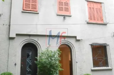 Excelente casa em higienópolis, 186m² a.u, 59m² a.t, 3 salas, copa, 2 banheiros, hall de entrada, depósito e 1 vaga de garagem  (ref 17.081)