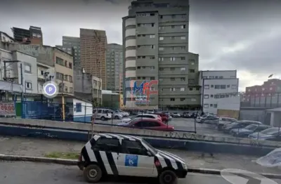 Excelente terreno com  3 frentes no bairro sé, com 175 m² a.c.. , 1.534 m² terreno, 3  testadas  zoneamento zeis-3 sem permuta. ref 11.278