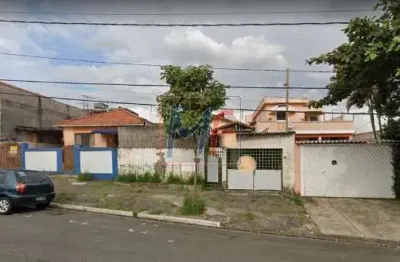 Ref: 11.678 terreno  com 524 m², 208 m² a.c. testada 18,10 metros, sendo dois lotes, zoneamento: zm localizado no bairro: vila  industrial.