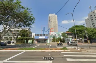 Excelente terreno no bairro santo amaro,  com1.320 m² e 1.362 m²  área construída, testada 40 metros, zoneamento zeu.  estuda pequena parte em permuta. ref 15.950 -