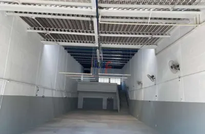 Excelente galpão em sbc, 278 m² a.u., terreno 247 m2 , vestiários, escritório, pé direito 8m, energia trifásica . zpi - ref 17.464