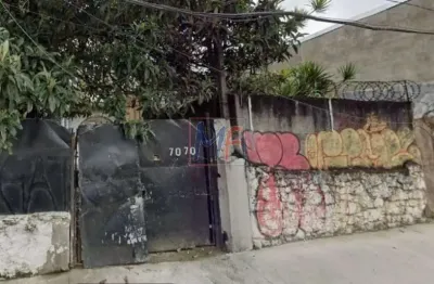 Excelente terreno no ipiranga, com 200m² a.c., 330m² a.t., testada de 6 metros. zoneamento zc. analisa permuta (ref 17.724)