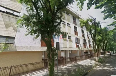 Excelente apto em santos (ponta da praia), com 147m² a.u., 3 quartos (1 suíte), sala, cozinha, dep. empregada, 2 vagas (ref 18.133)