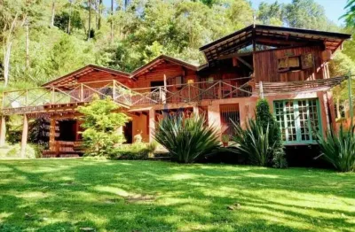 Excelente chácara no bairro do toldi, em são bento do sapucaí - sp, com 350 m² a.c., 30.000 m² a.t., 3 chalés,  trilha ecológica (ref 18.349)