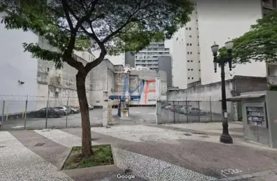 Excelente terreno na república, 872m² e 40 m2 a.c.,  testada de 30m. zoneamento zeis-3. não aceita permutas. (ref 17.468)