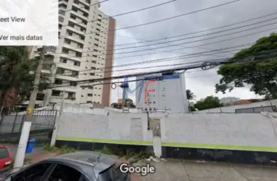 Terreno a venda  bairro do Tatuapé, com área total de 1.426 m² e testada de 30,10 metros. Zon.: ZEU. Estuda possibilidade de permuta! Agende já sua visita!! REF: 18.689