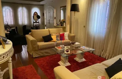 Excelente sobrado tatuapé, 240  m² a.u., 3 dormitórios (3 suítes), sala, cozinha, área de serviço, churrasqueira, piscina, 2 vagas, zm ref 18.964