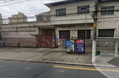 Excelente galpão v. formosa, 2693 m² a.t., testada 59 m, banheiros e salas para escritórios. prox. rua rêgo barros ef 19.112)