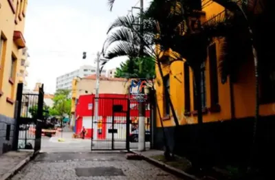 Excelente casa em vila tipo sobrado na bela vista, 110 m²  a.c.,  145 m² terreno,  3 dorms, (sendo 1 suíte) , corredor lateral, 1 vaga. estuda propostas ref: 19.229