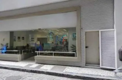 Excelente prédio comercial no centro do rio de janeiro, com 9 pavimentos, 2.500  m² a.c. , terreno 250 m2 , fachada ampla. não aceita permutas.  ref: 19.272