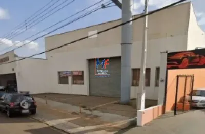 Excelente terreno  1.380  m ² a.c. , 774 m² terreno , não aceita permutas. muito bem localizado   em são carlos - s.paulo. ref  8016