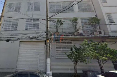 Excelente prédio comercial localizado na luz, com 800 m²  a.c., 522 m² terreno, testada  8,30 m. zoneamento: zem. ref: 19.356