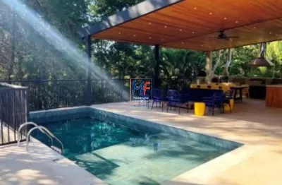 Excelente casa em condomínio fechado em atibaia sp, com 405 m² a.u., 1200 m² terreno com 4 edificações,  casa principal, edícula, lazer e garagem (ref 19.424)