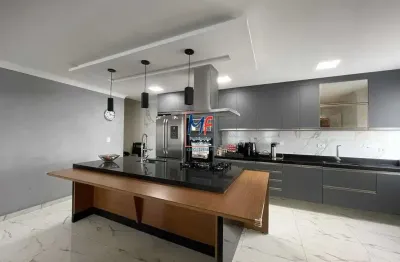 Excelente casa (sobrado) localizada em santo andré (abc), com 187  m²  área construída, 3 dorm(s), (sendo 3 suíte(s) com sacada, 4 vagas de garagem. ref: 19.708