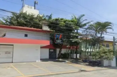 Excelente galpão comercial localizado em santo amaro, com 469 m² a.c., 525  terreno, localizado à 300 metros do metrô. zoneamento: zeu. ref: 19.933