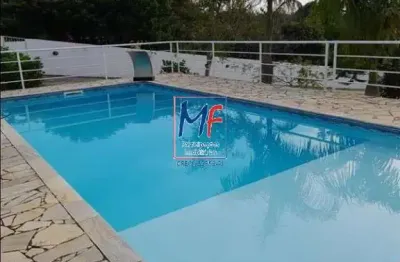 Excelente chácara em castelano, biritiba mirim/sp,  com 396 m² a.u., 3 dormitórios (3 suítes), sala, cozinha, lavanderia, varanda, piscina, 6 vagas (ref 19.621)