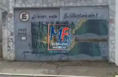Excelente Galpão Comercial localizado no bairro do Sacomã, com área total de 495 m², 4 banheiros, 1 cozinha, 2 vagas. ZONEAMENTO: ZM. REF: 19.694