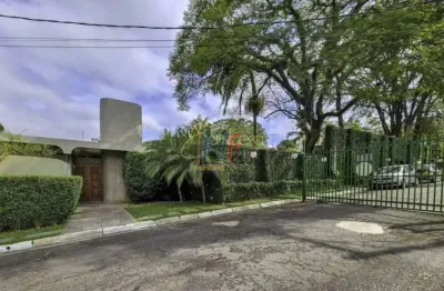 Excelente casa no paineiras do morumbi, com 730m² a.u., 5 dormitórios (5 suítes), sala, cozinha, 8 vagas. prox. av. morumbi (ref 18.308)
