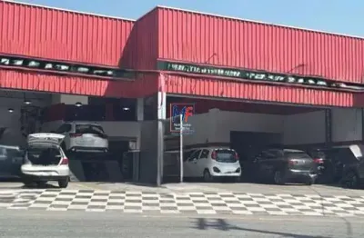 Excelente prédio comercial  na cidade ademar, com  terreno de 462 m² , 163 m2 a.u., 2 frentes, zeu . próximo da av. vereador joão de luca. aceita permuta (ref 20.205)