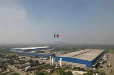 Excelente galpão em duque de caxias/rj, com 825 m² a.u.,  3 docas, 1 ou 2 vagas de carro e 1 vaga para carreta. prox.  rod. rio/magé e rod. washington luís (ref 19.553)