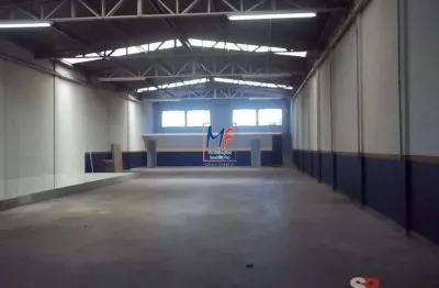 Excelente galpão  cidade centenário, com 588 m² a.c., 356 m² terreno , e subsolo com garagem. zon. zc. analisa permuta.  prox. av. ouro verde de minas (ref 19.731)