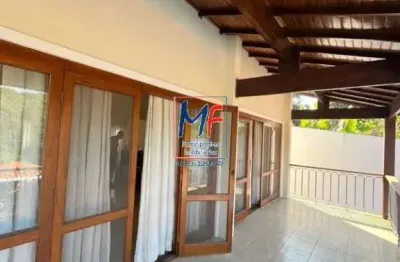 Excelente casa em cond. fechado em cotia/sp, 799m² a.u., 4 dormitórios (4 suítes), sala, cozinha, piscina, sauna, churrasqueira, jardim, 6 vagas (ref 20.232)