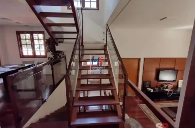 Excelente sobrado em cond. fechado em carapicuíba/sp, com 500m² a.u., 3 dormitórios (3 suítes), sala, cozinha, 2 escritórios, área de serviço, terraço, 4 vagas (ref 20.221)