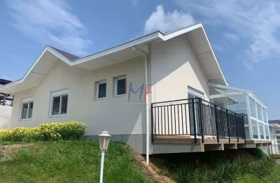 Excelente casa em condomínio em campos jordão, 138m² a.c., 400 m² terreno, 3 quartos (3 suítes), sala, lareira, cozinha, varanda (ref 18.080)