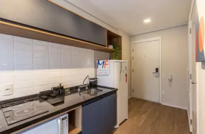 Excelente apto studio na vila madalena, com 27 m² a.u., 1 dormitório, banheiro, cozinha, varanda, lazer. prox. metrô vila madalena (ref 20.372)