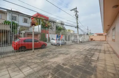 Excelente terreno jd.  vila mariana, com 946 m²  a.c., 1.585 m² de a.t., testada de 45 m . não aceita permutas. pode parcelar .zoneamento: zm. ref: 20.452