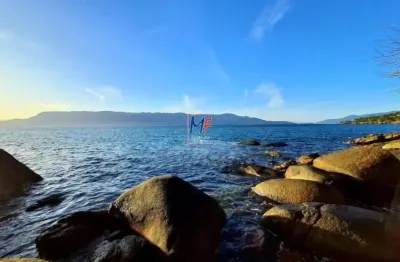 Excelente terreno na região sul de ilhabela/sp, com 9.664 m² de área e escritura definitiva (ref 20.582)